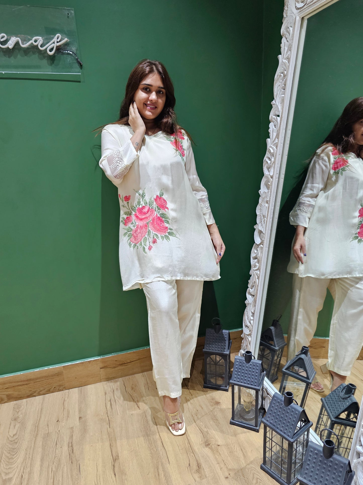 JEENAS pure chinnon with hand painting co-ord set