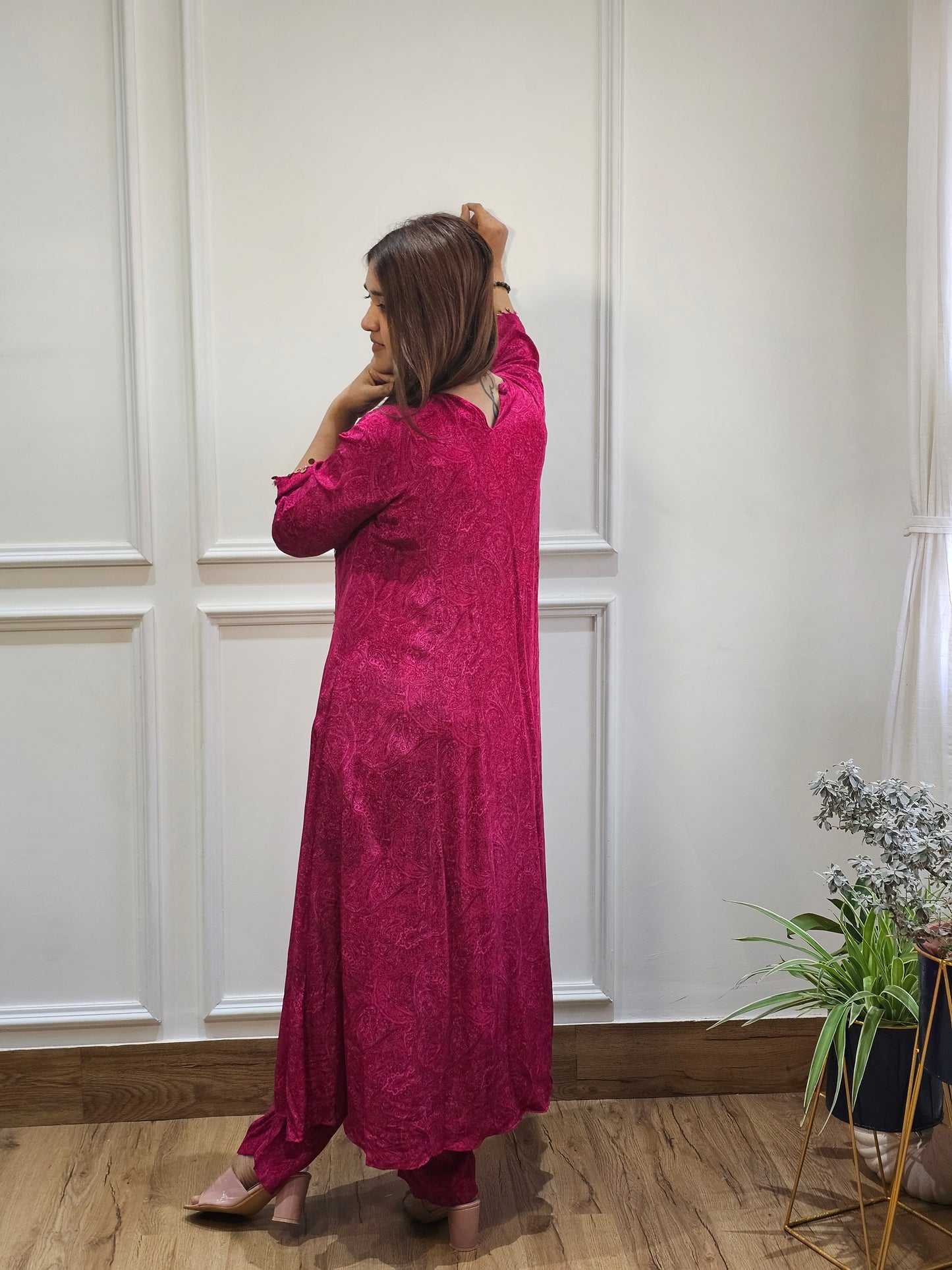 Jeenas Printed crepe antique kurta pant set