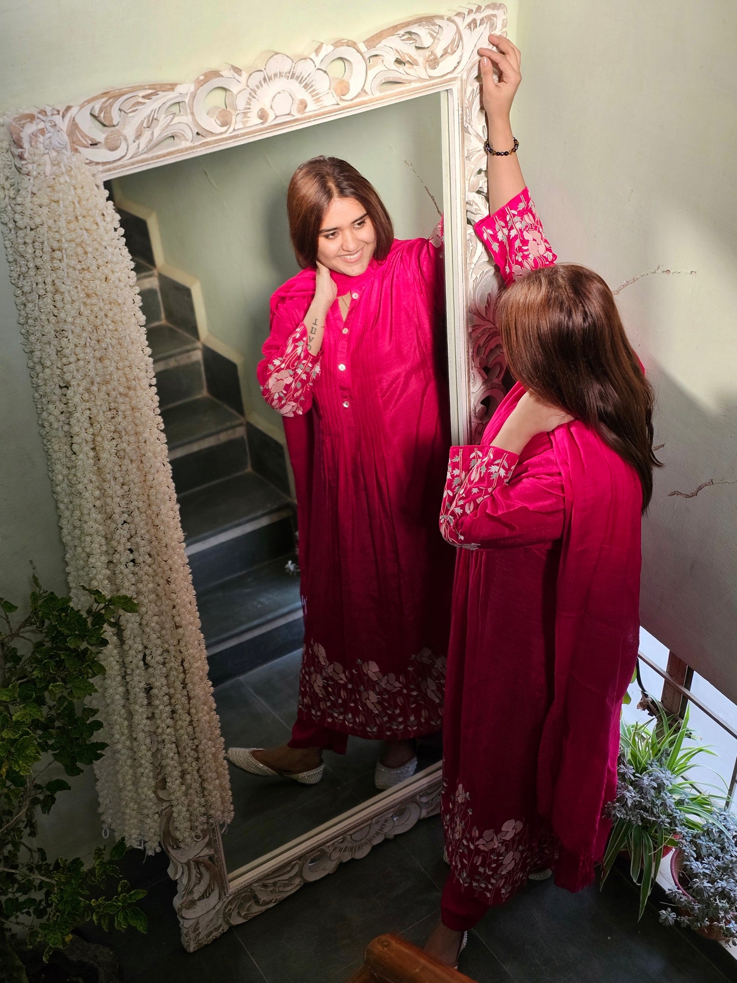 Jeenas embroidery rani suit set