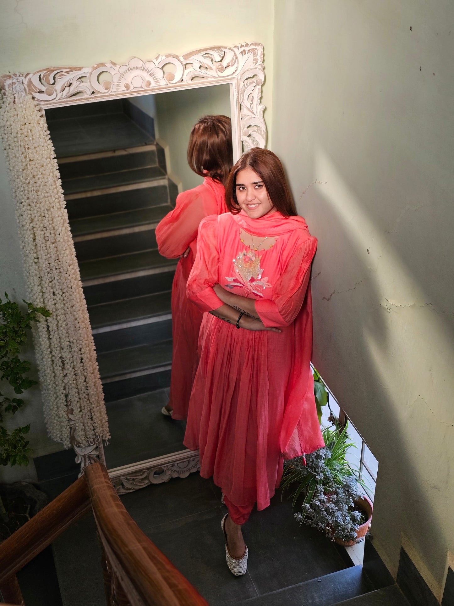 Jeenas coral peach mul chanderi suit set
