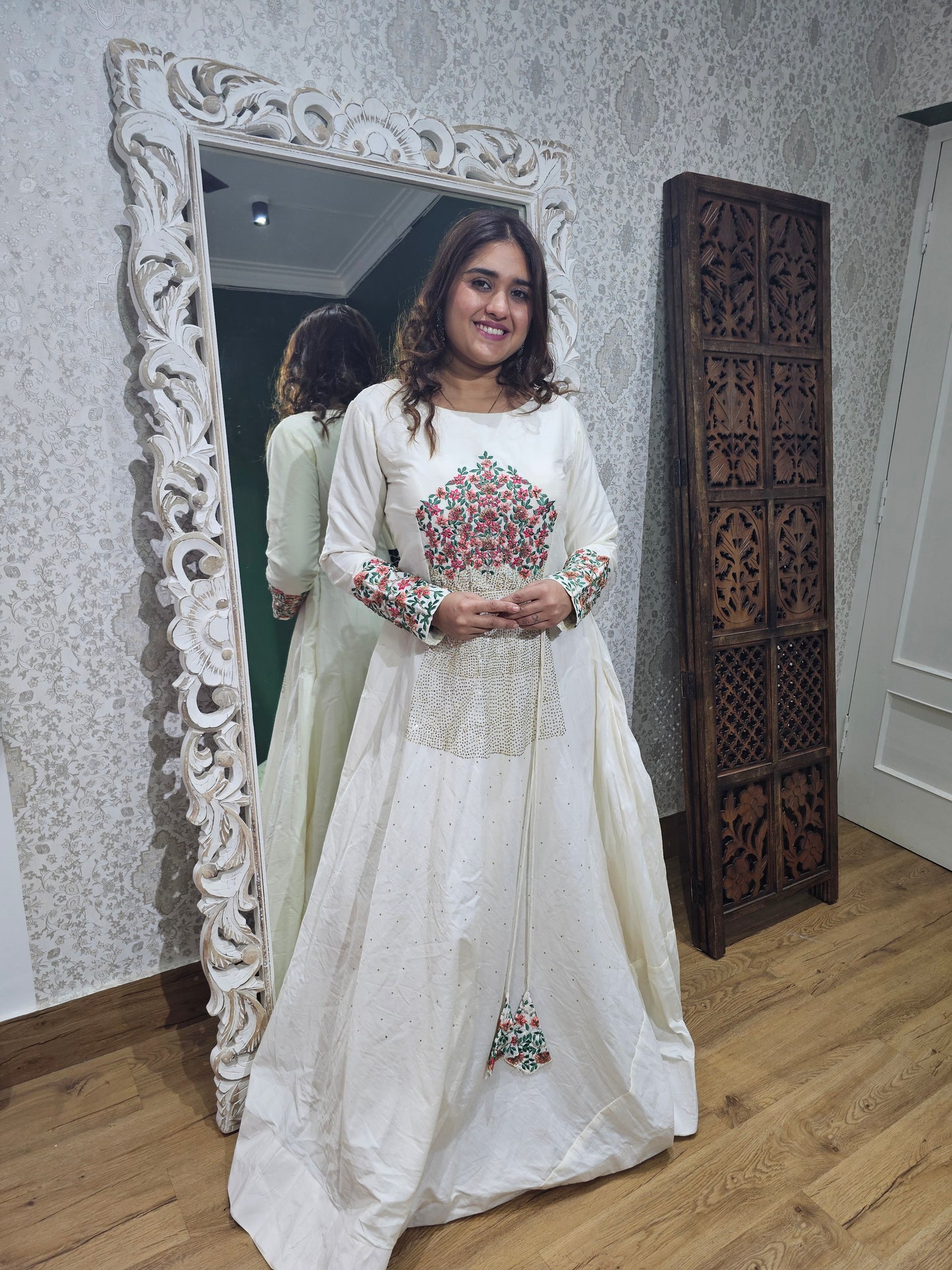 Jeenas embroidered white silk gown