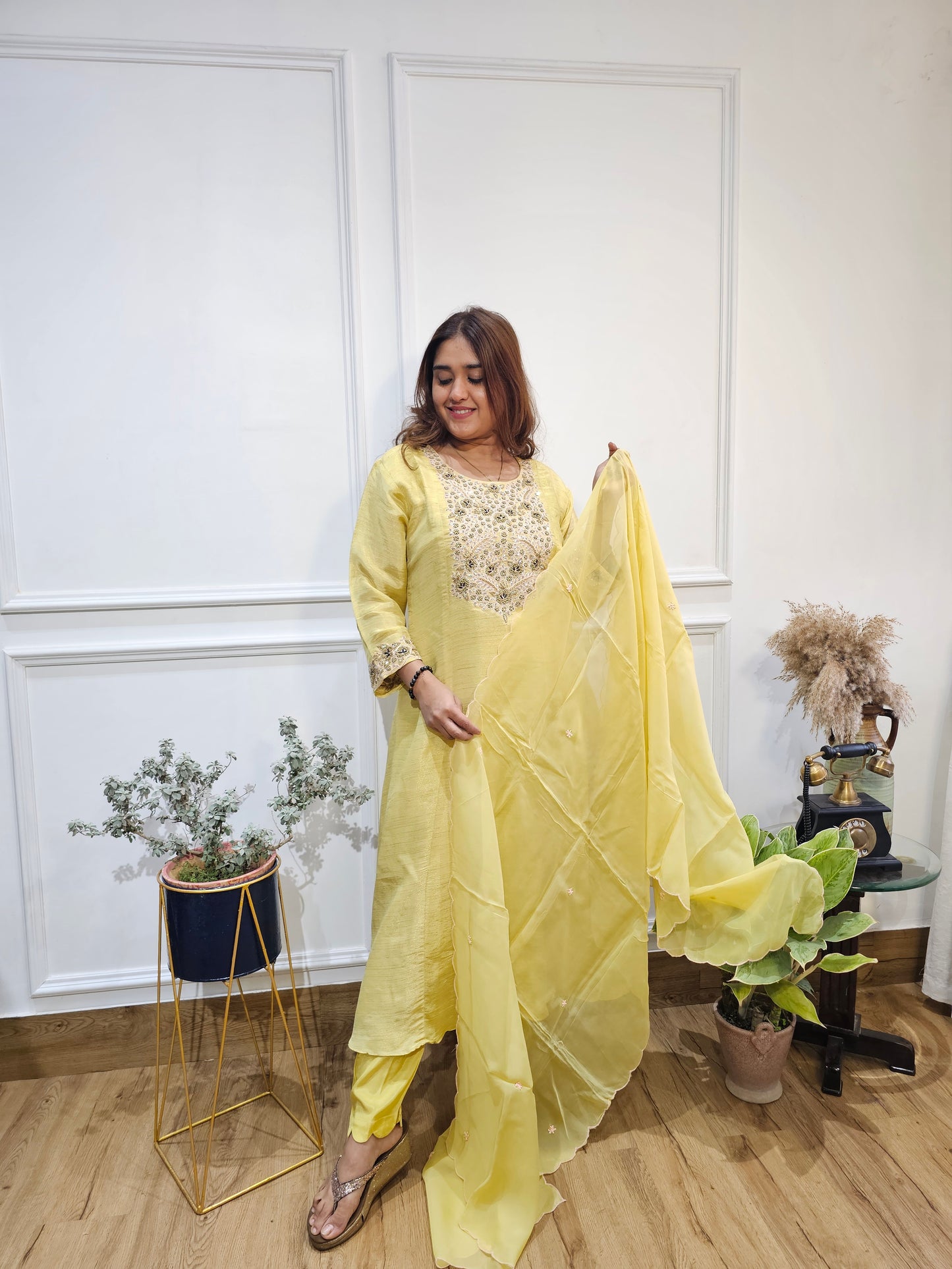 Jeenas tissue A line suit set