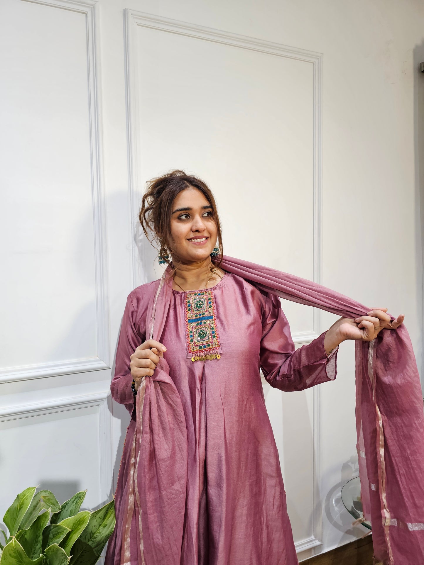 Jeenas silk suit set