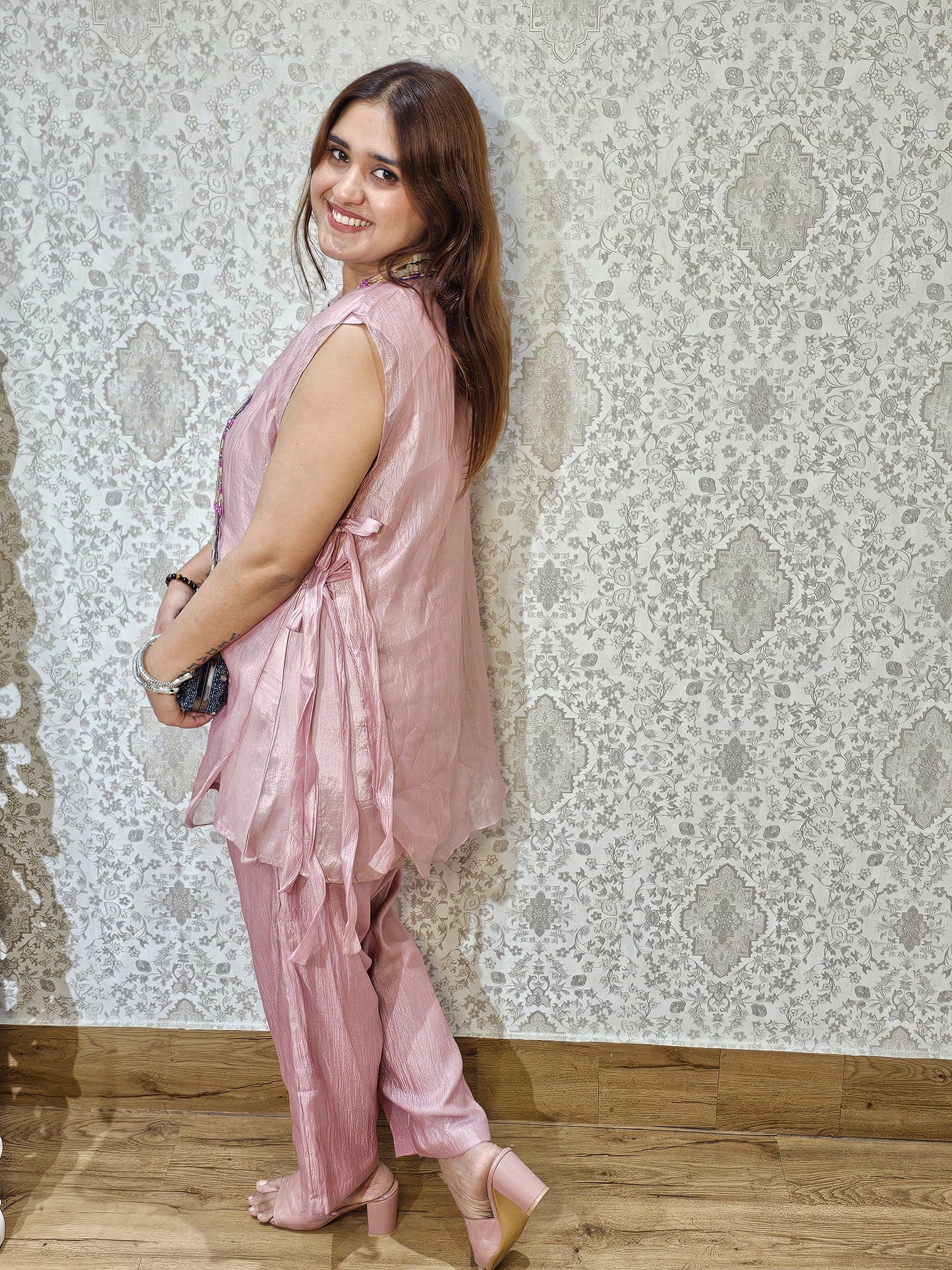 Jeenas tishu cord set