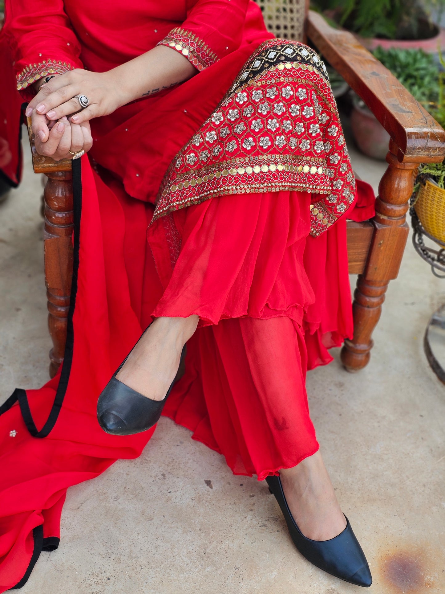 Jeenas red sharara suit set