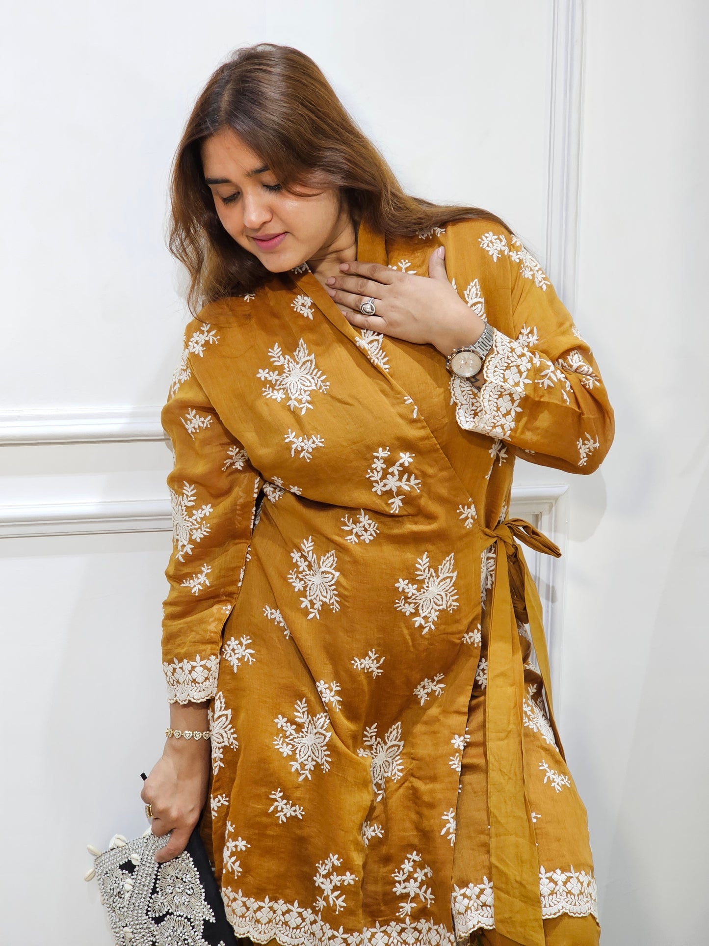 Jeenas angrakha kurta pant