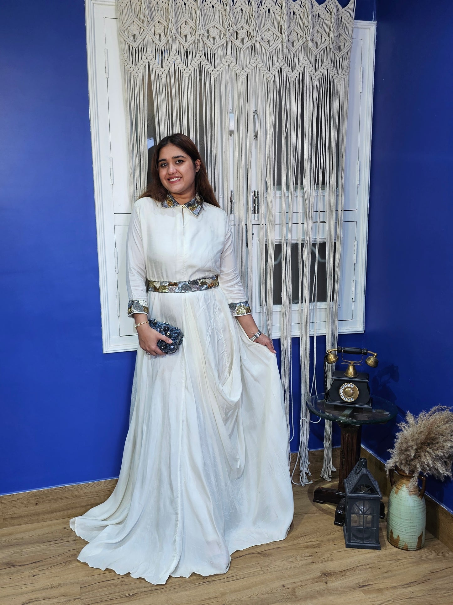 Jeenas white gown dress