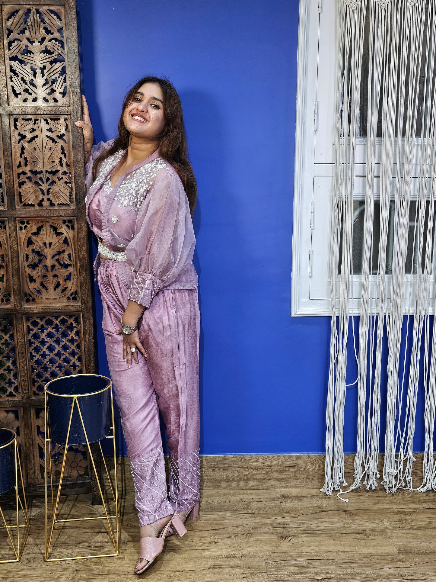 Jeenas mauve indowestern