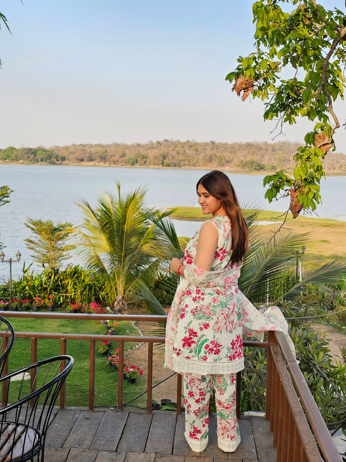 Jeenas floral a line mal cotton suit