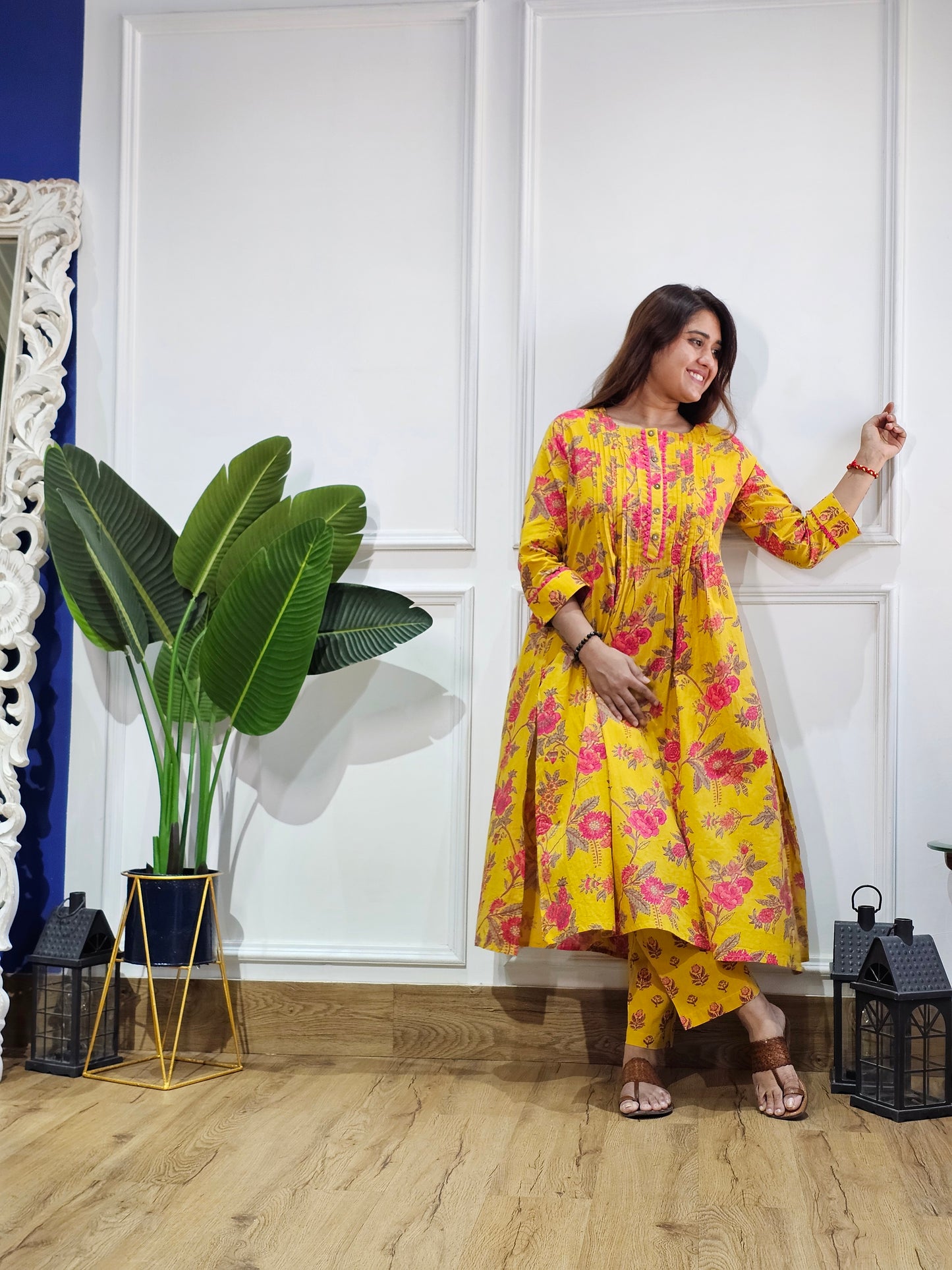 Jeenas floral pure cotton pant kurta