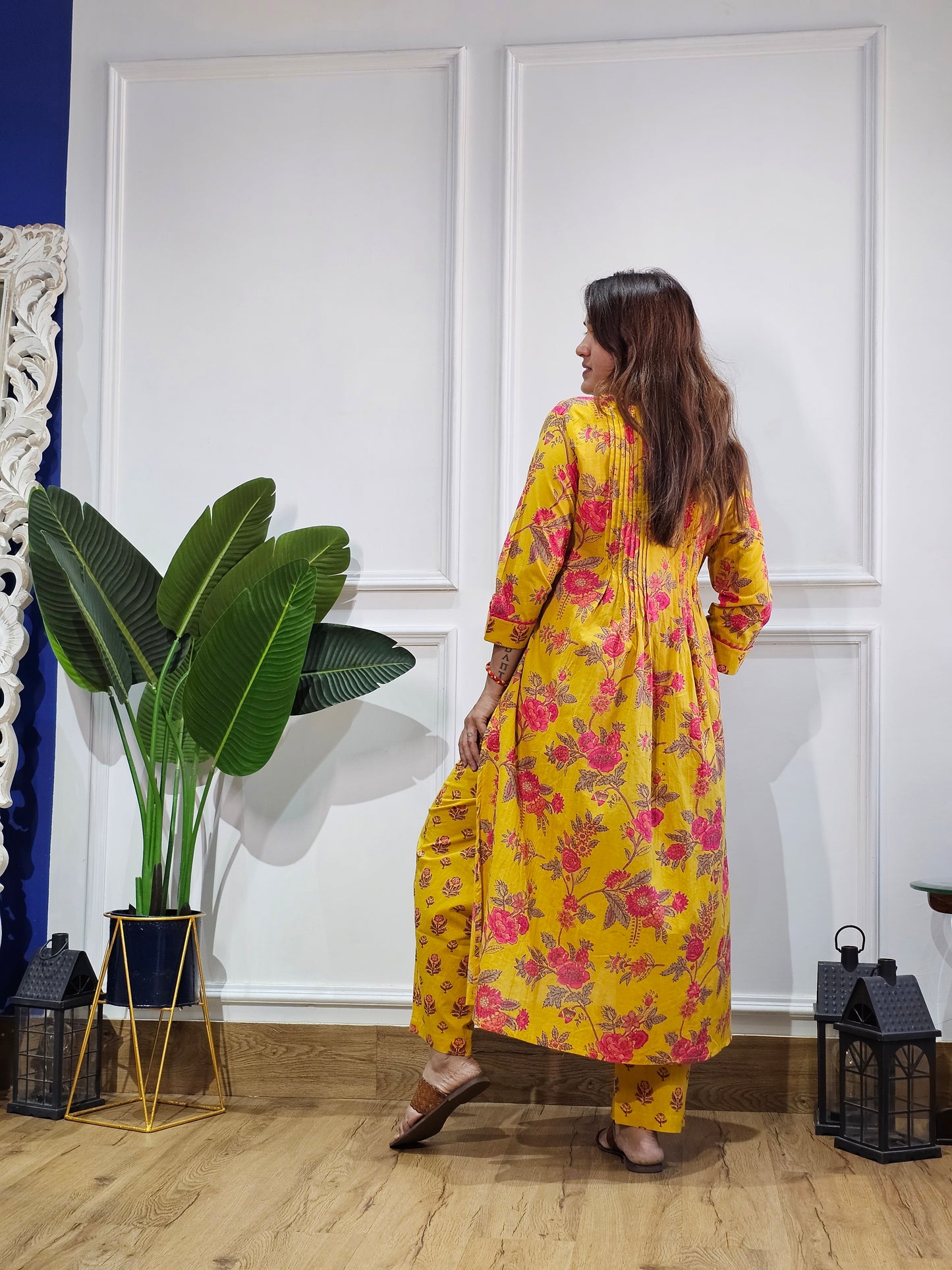 Jeenas floral pure cotton pant kurta