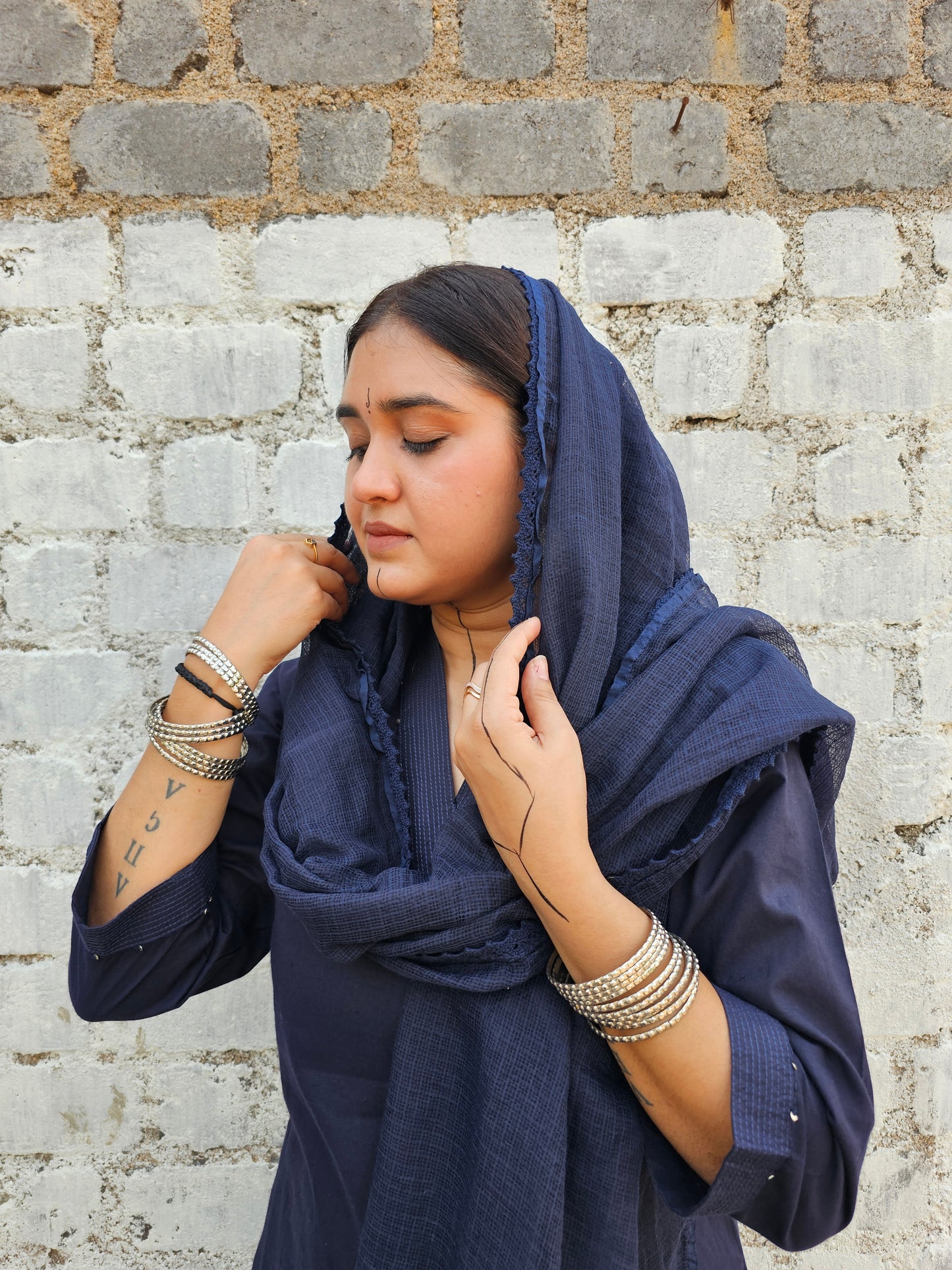 Jeenas pure cotton solid suit set with Doria dupatta.
