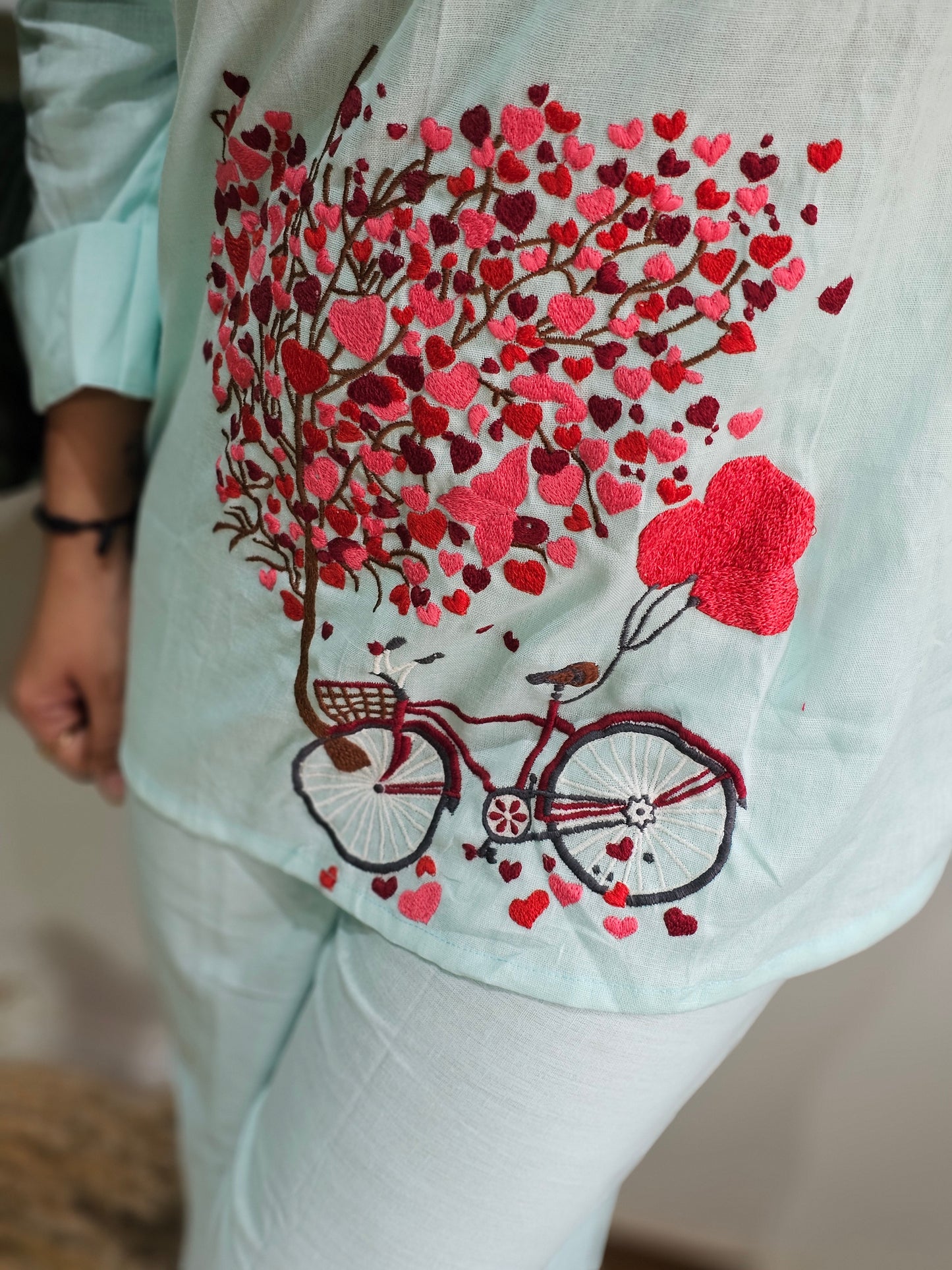 Jeens Niraaya cordset