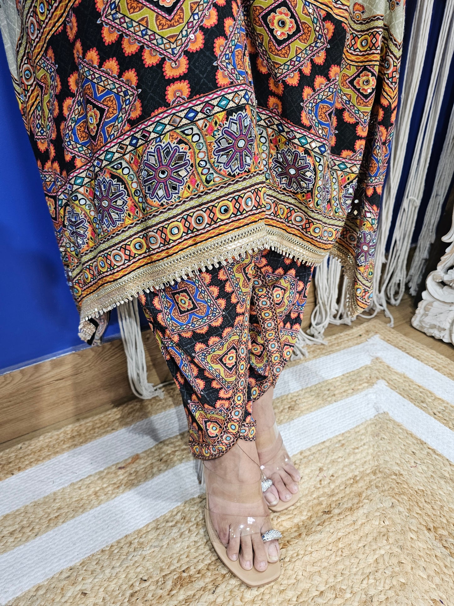 Jeenas pakastani printed salwar set