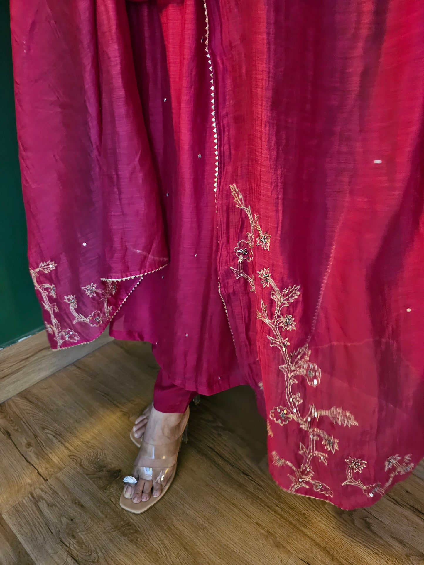 Jeenas pure mul chanderi suit set