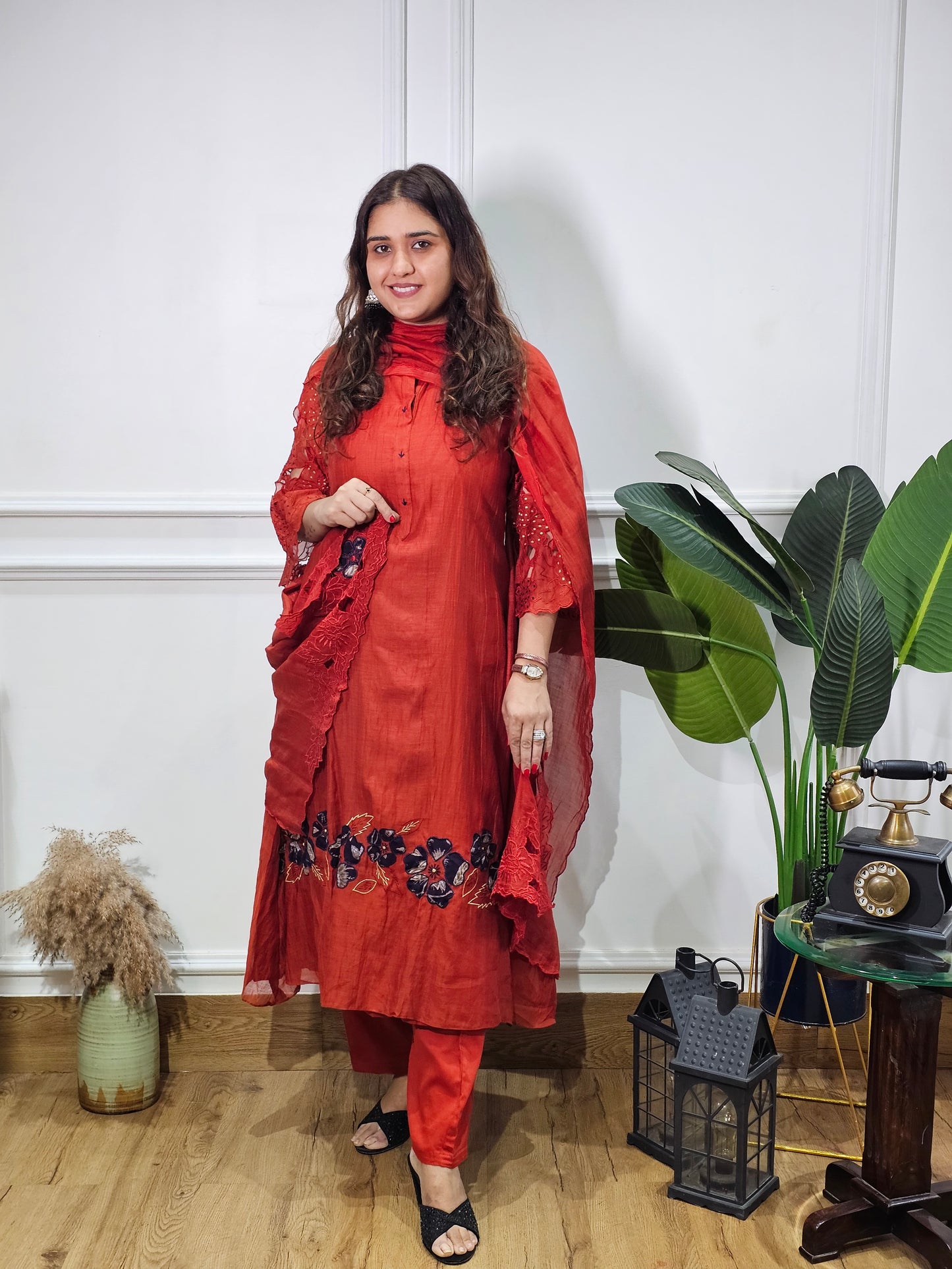 Jeenas mul chanderi suit set