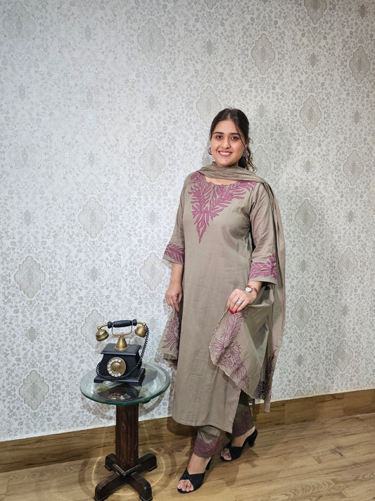 Jeenaspure cotton applique suit set
