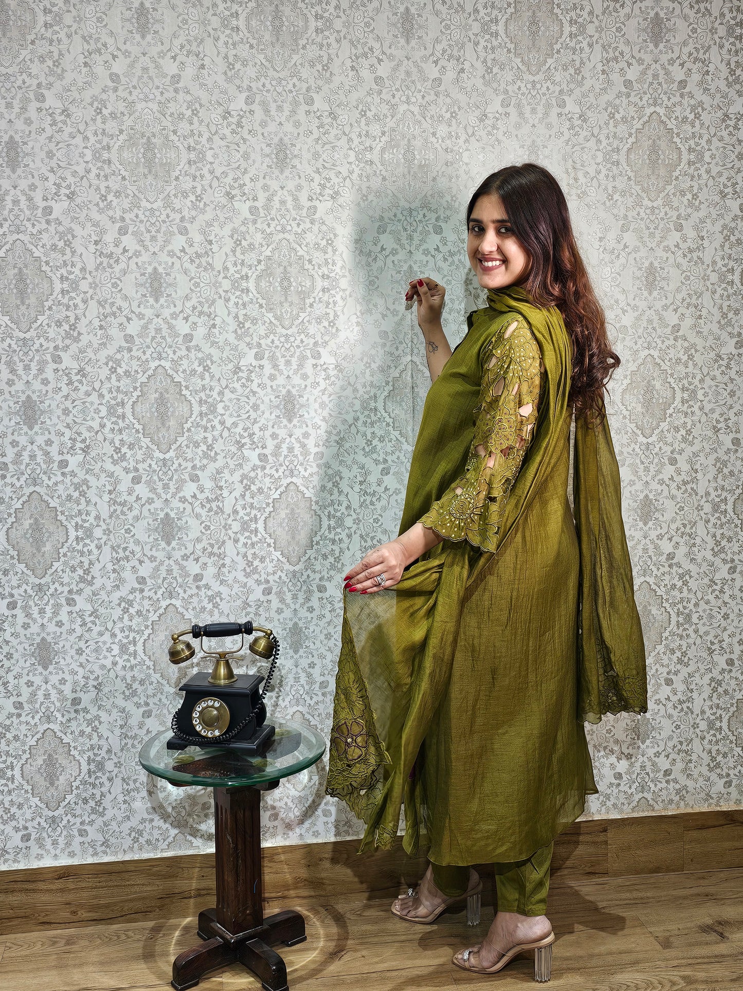 Jeenas mul chanderi suit set