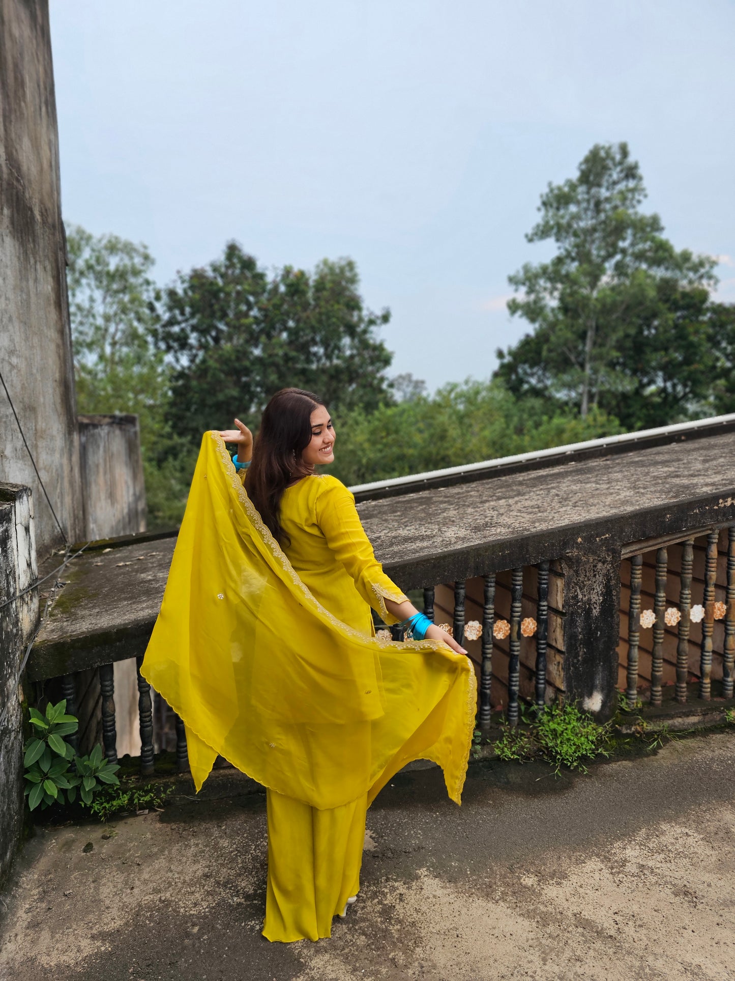 Jeenas mul divider chanderi suit set
