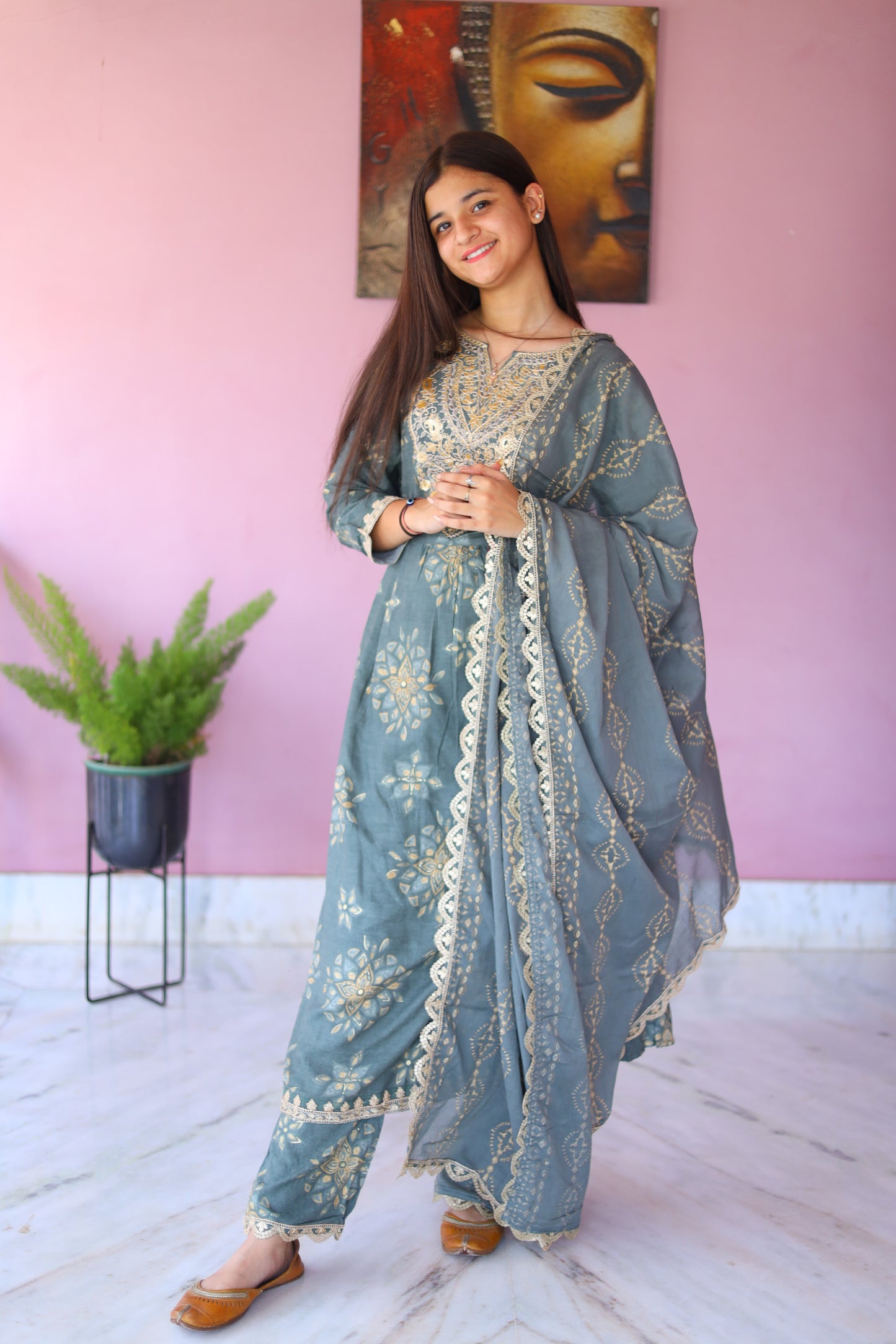 JEENAS Cotton Nyra Cut