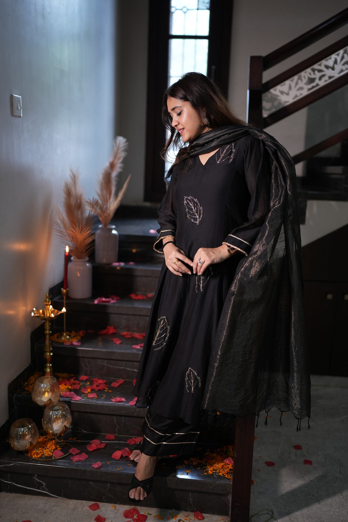 jeenas Raat Rani