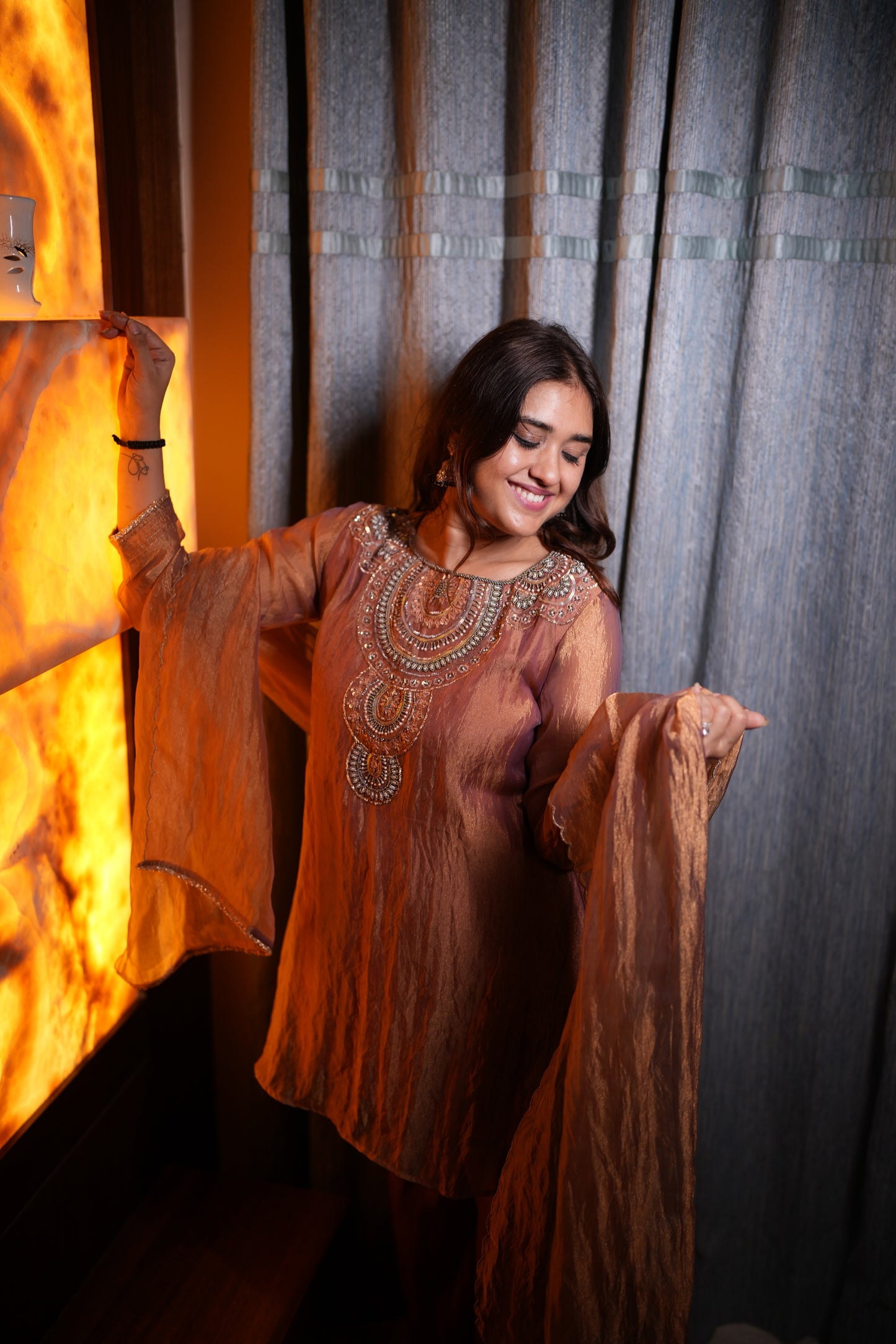 jeenas Zari-e-Tissue