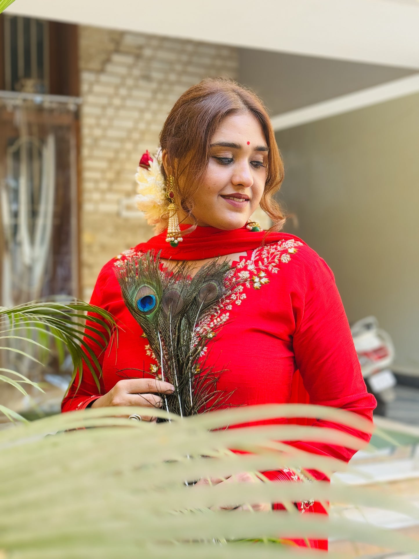 Jeenas hand zardogi work with sharara