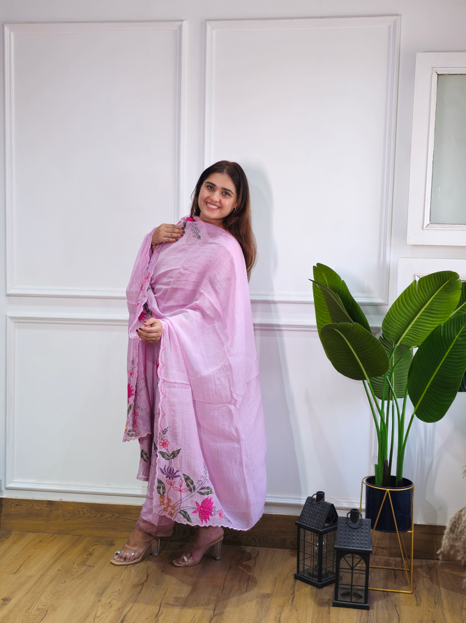 Jeenas embroidery suit set