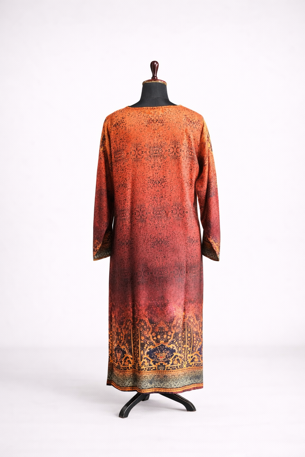 Jeenas Suit