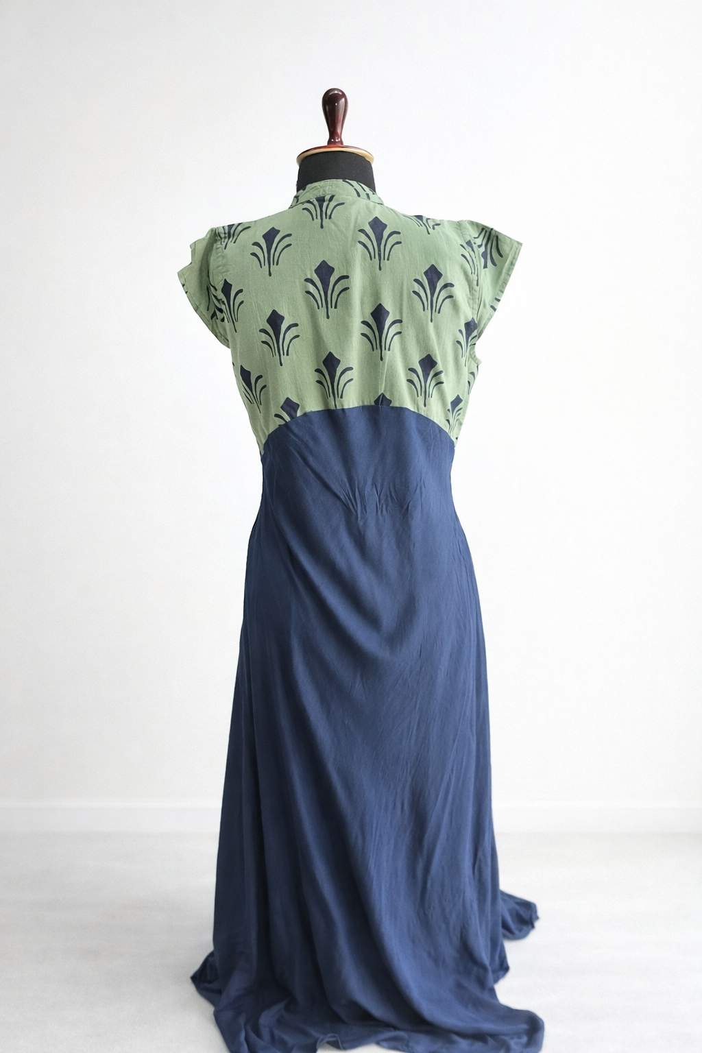 jeenas kurta
