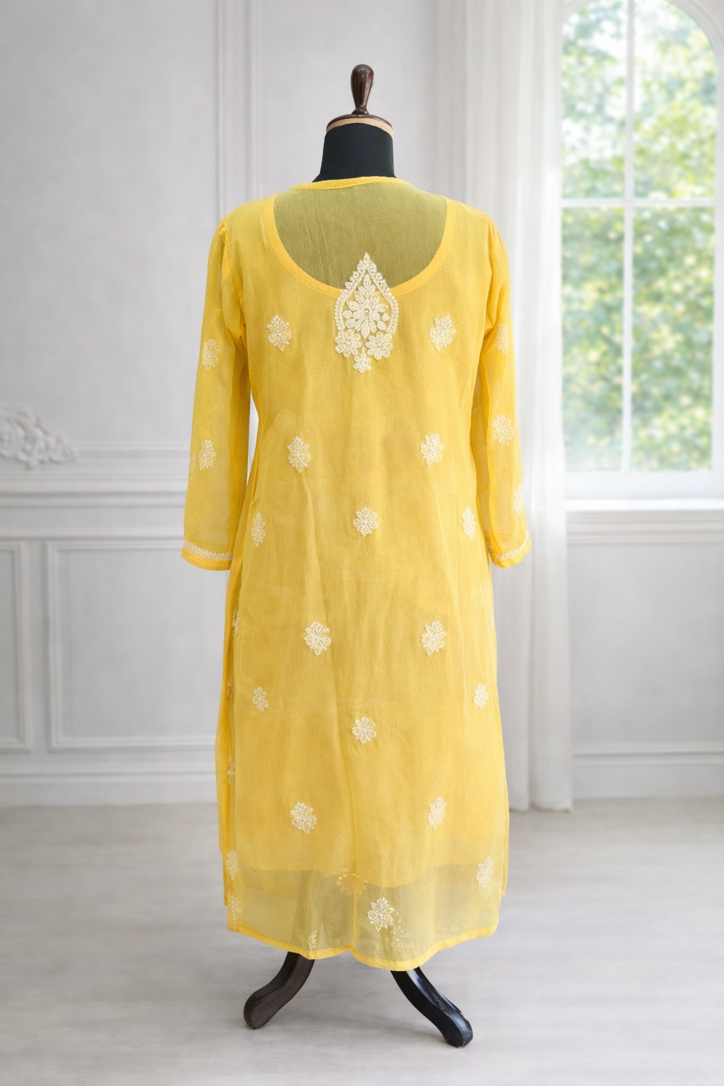 Jeenas kurta