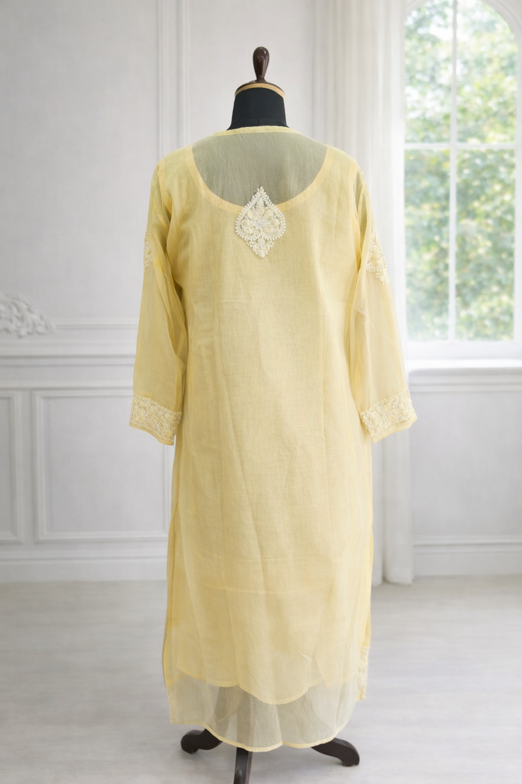 Jeenas kurta