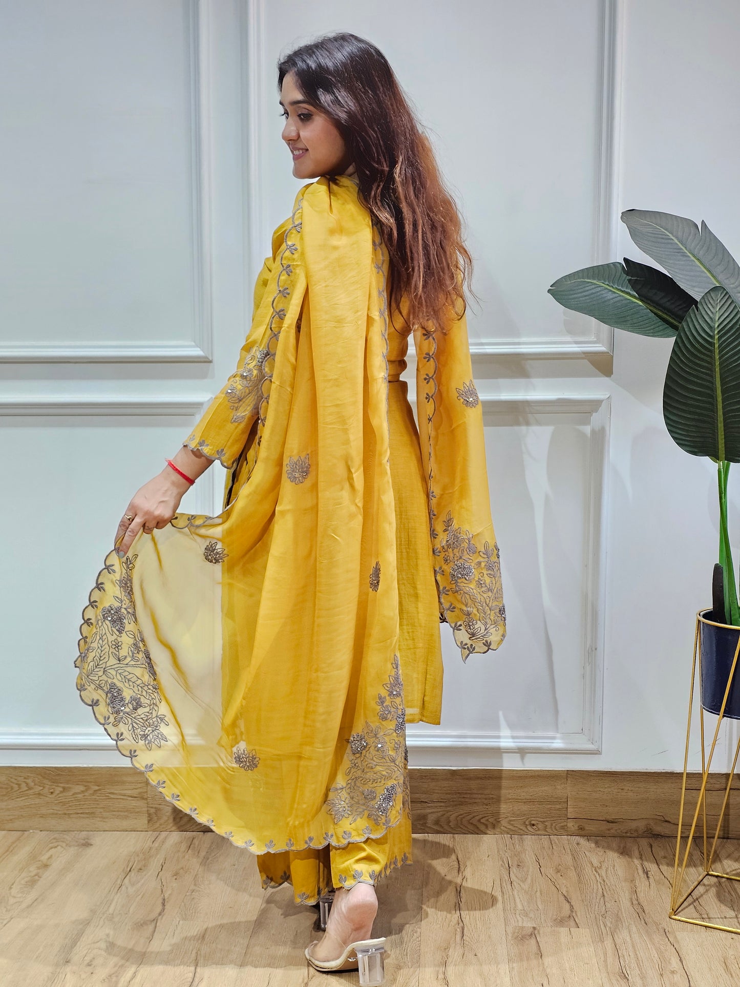 Gul-e-Sunheri 🌼