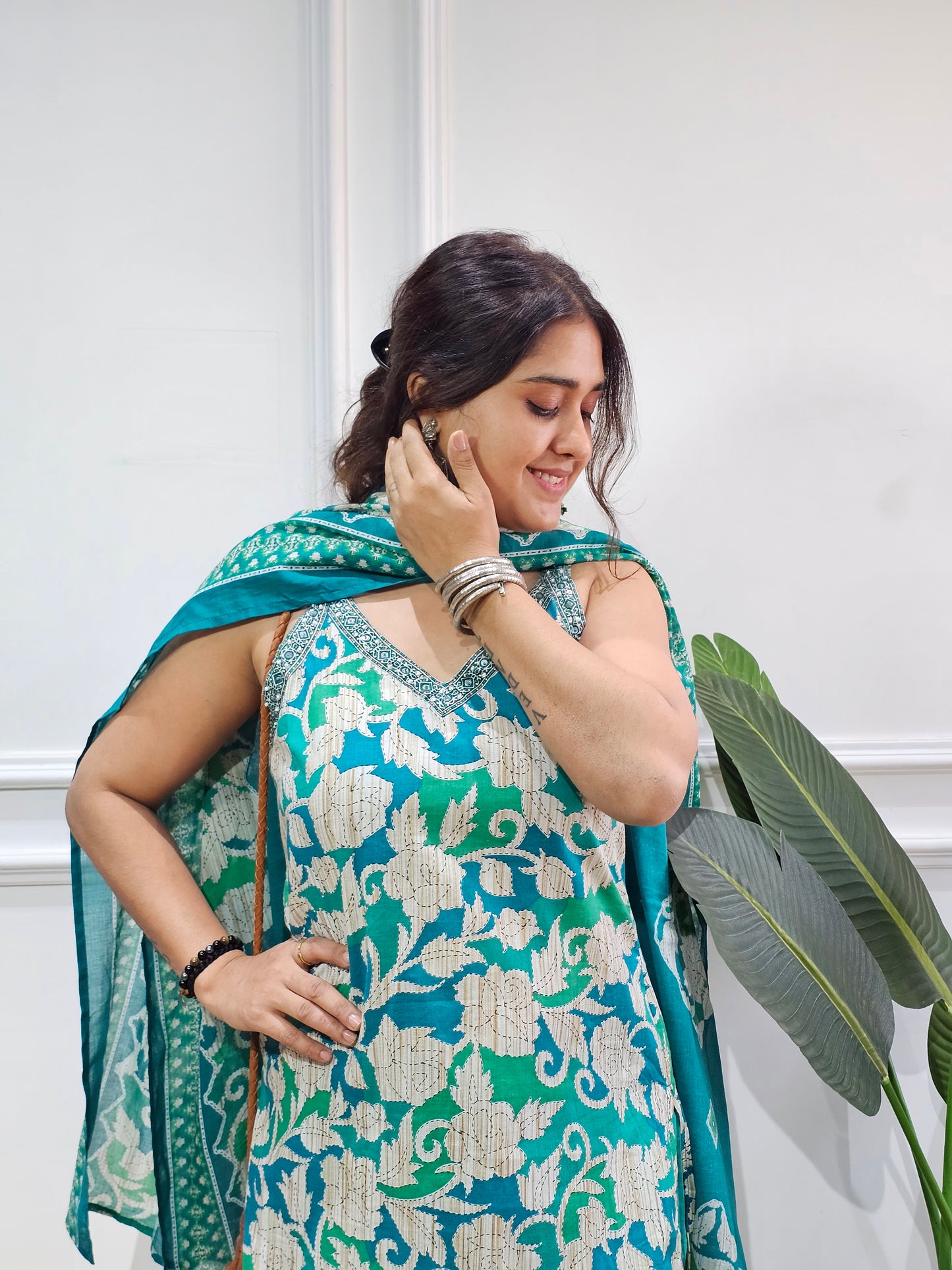 Jeenas floral cotton strap suit set