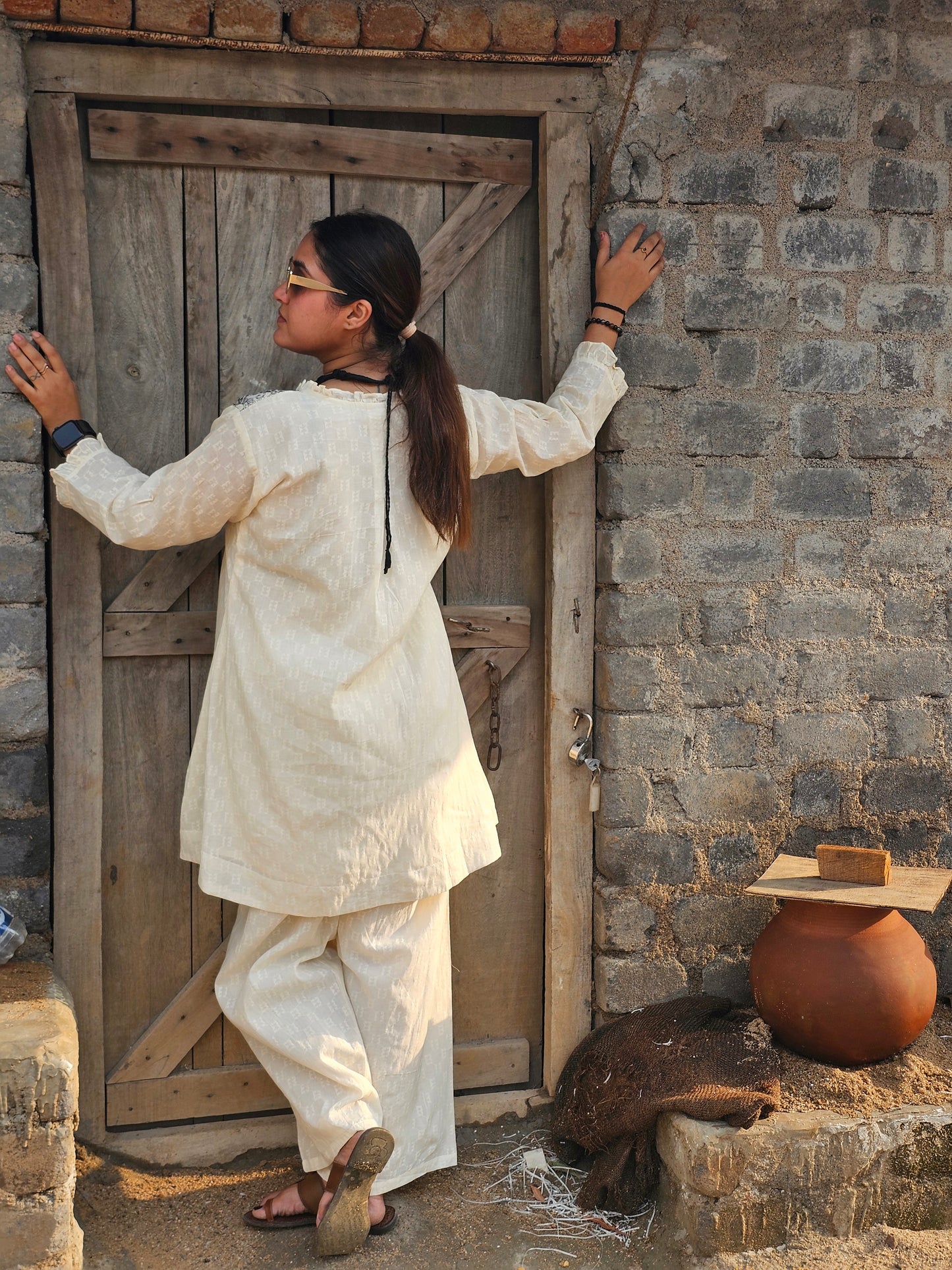 Ivory cotton set