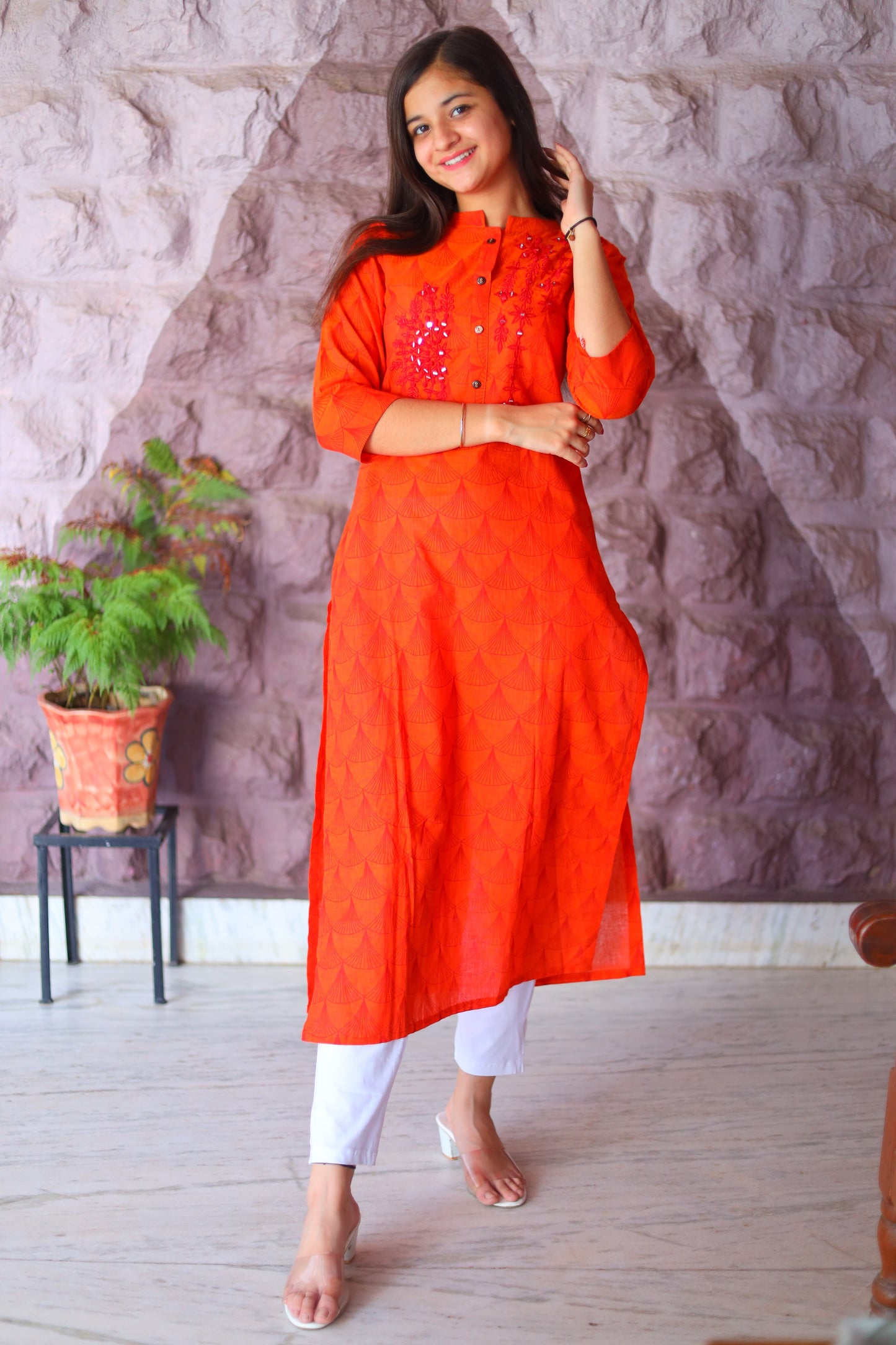 JEENAS Cotton Kurti with thread work