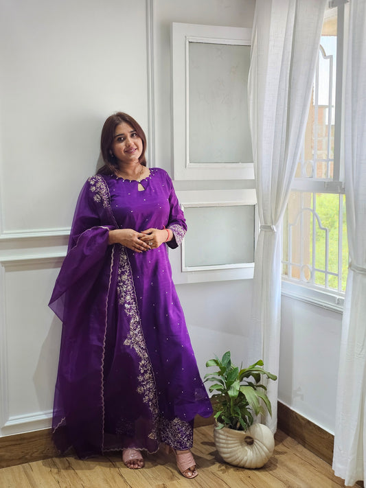 JEENAS pure silk kurta, dupatta and pant