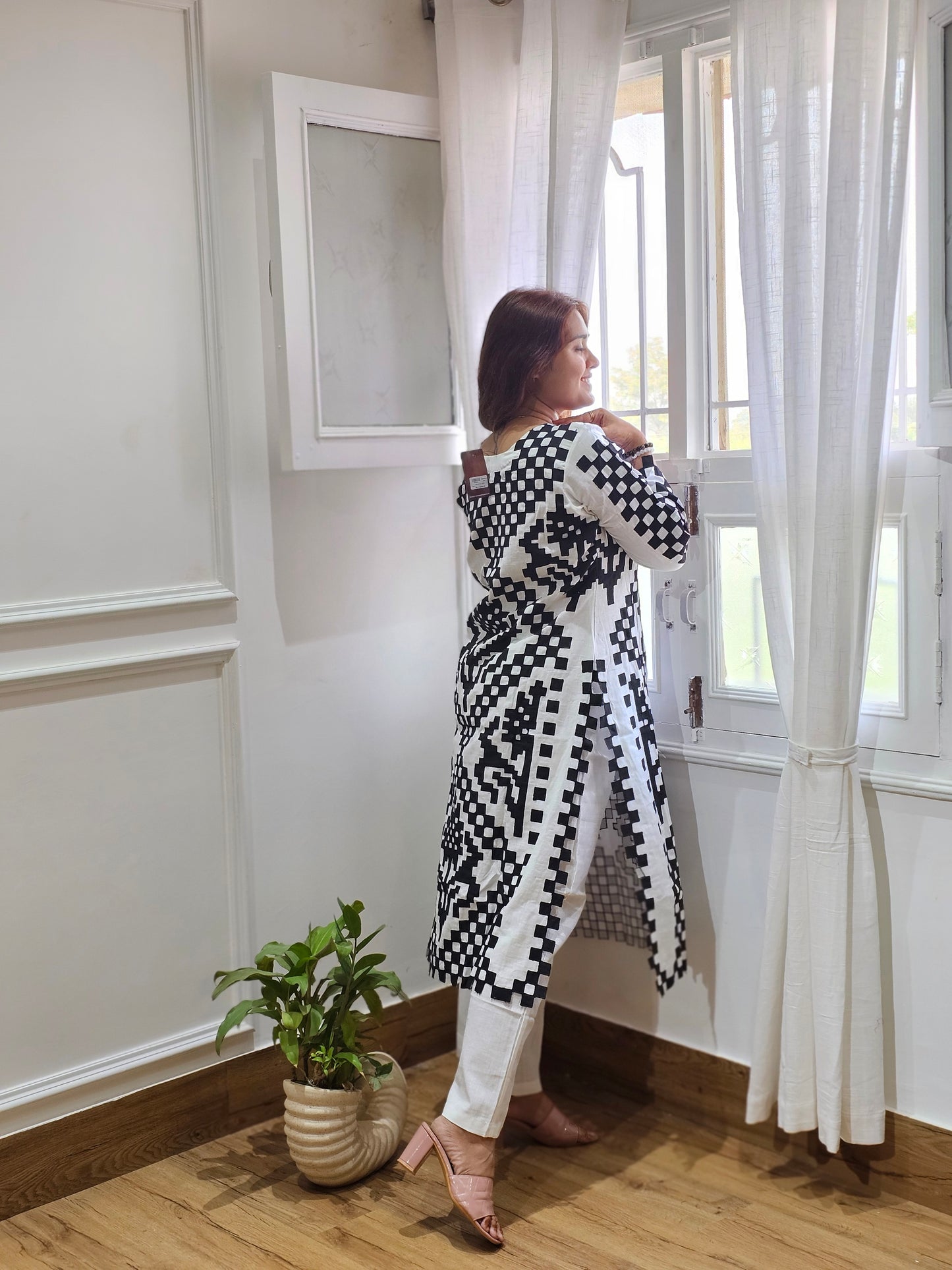 JEENAS cotton with full patch Kurta