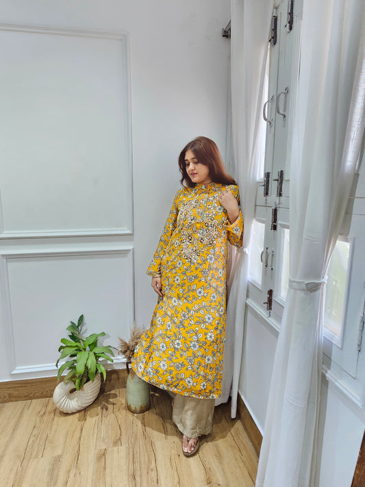 JEENAS pure muslin silk with beautiful print and zardogi work kurta