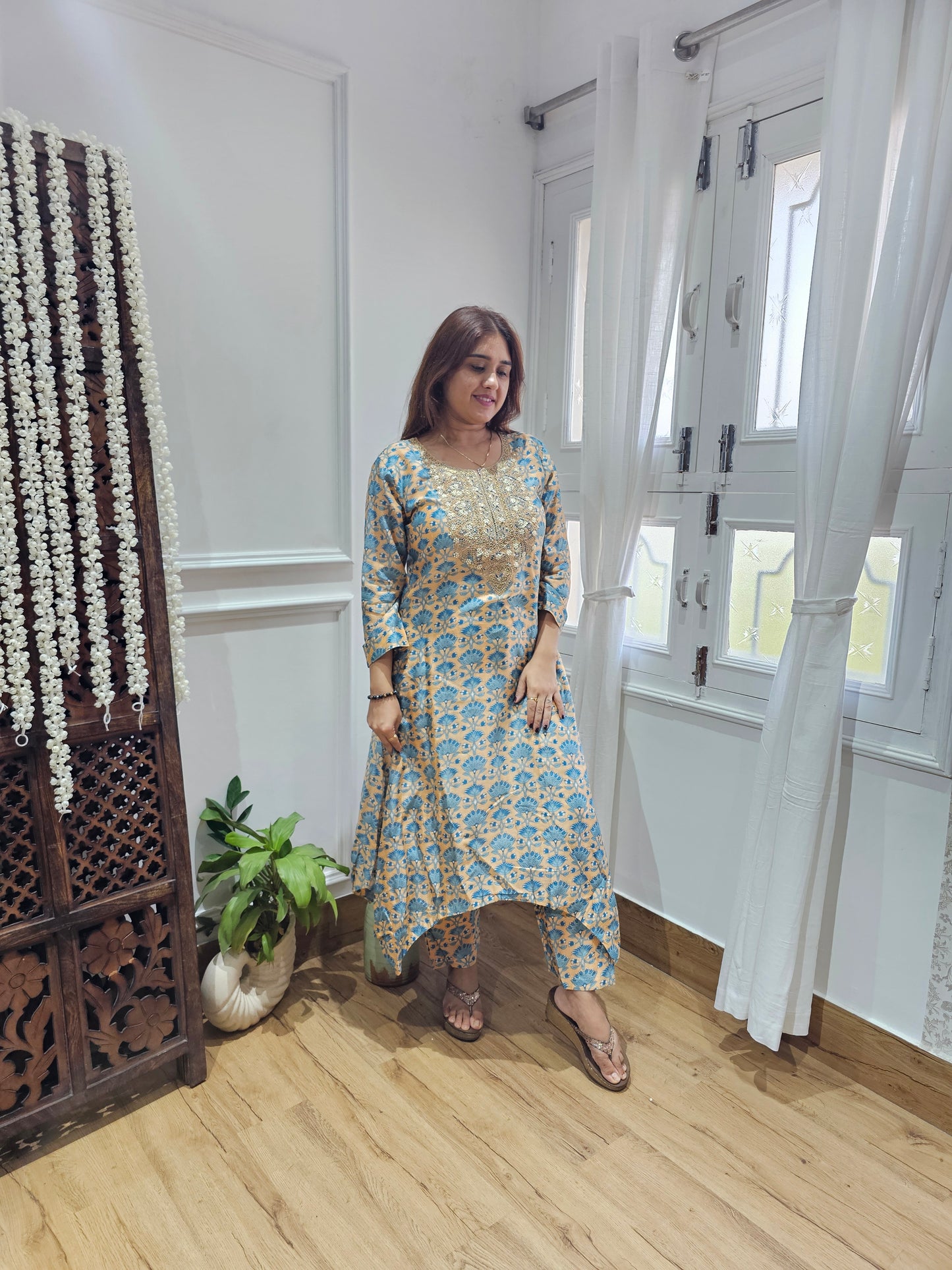 JEENAS pure chanderi with beautiful print and zardogi work kurta