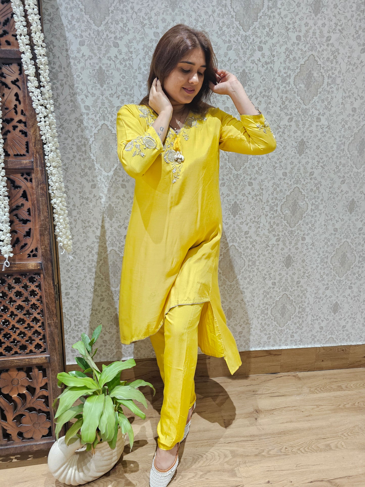 JEENAS pure textured Mul fabric kurta