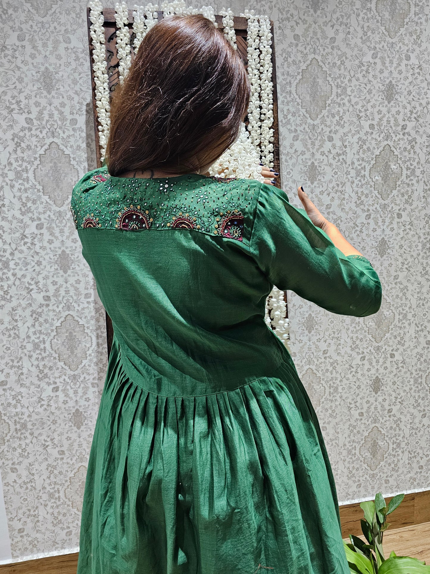 JEENAS pure silk with beautiful embroidery in kurta