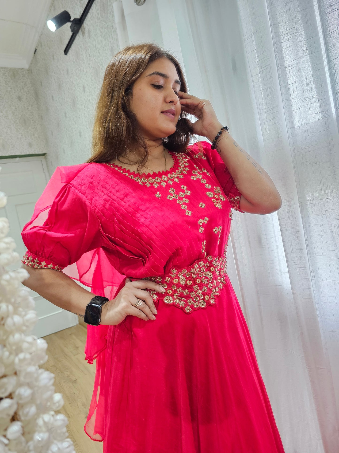 Jeenas silk gown