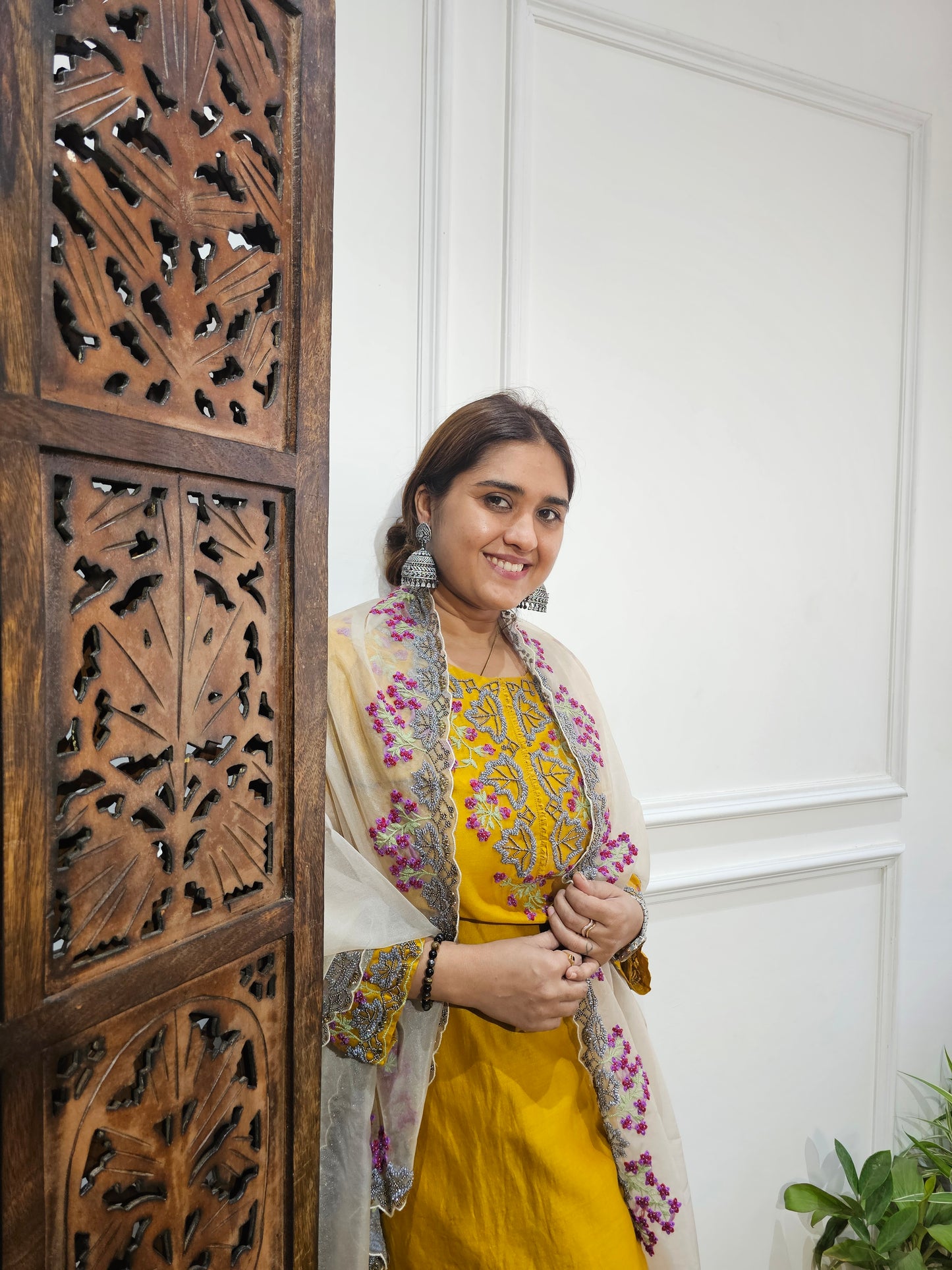 Jeenas heavy embroidery skirt kurta set