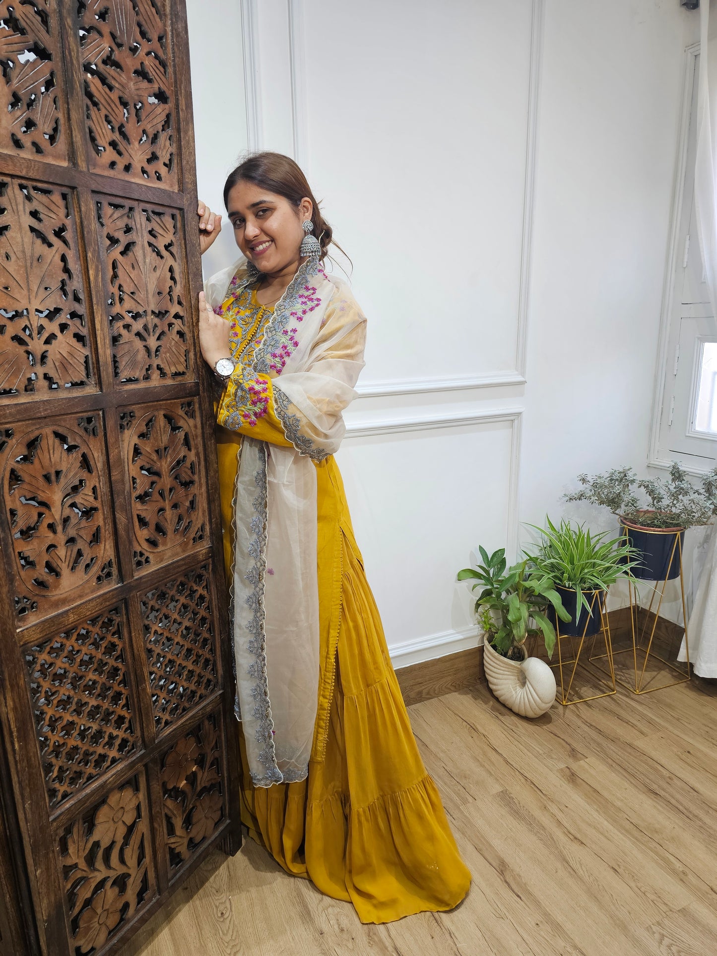 Jeenas heavy embroidery skirt kurta set