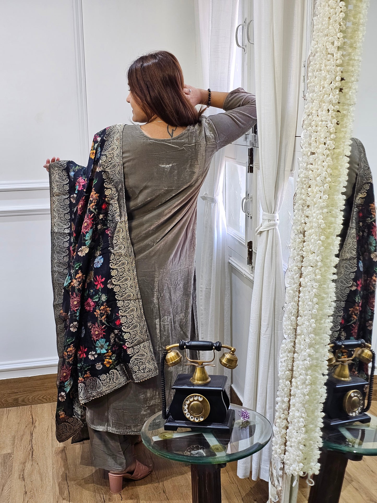 Jeenas velvet zari work suit