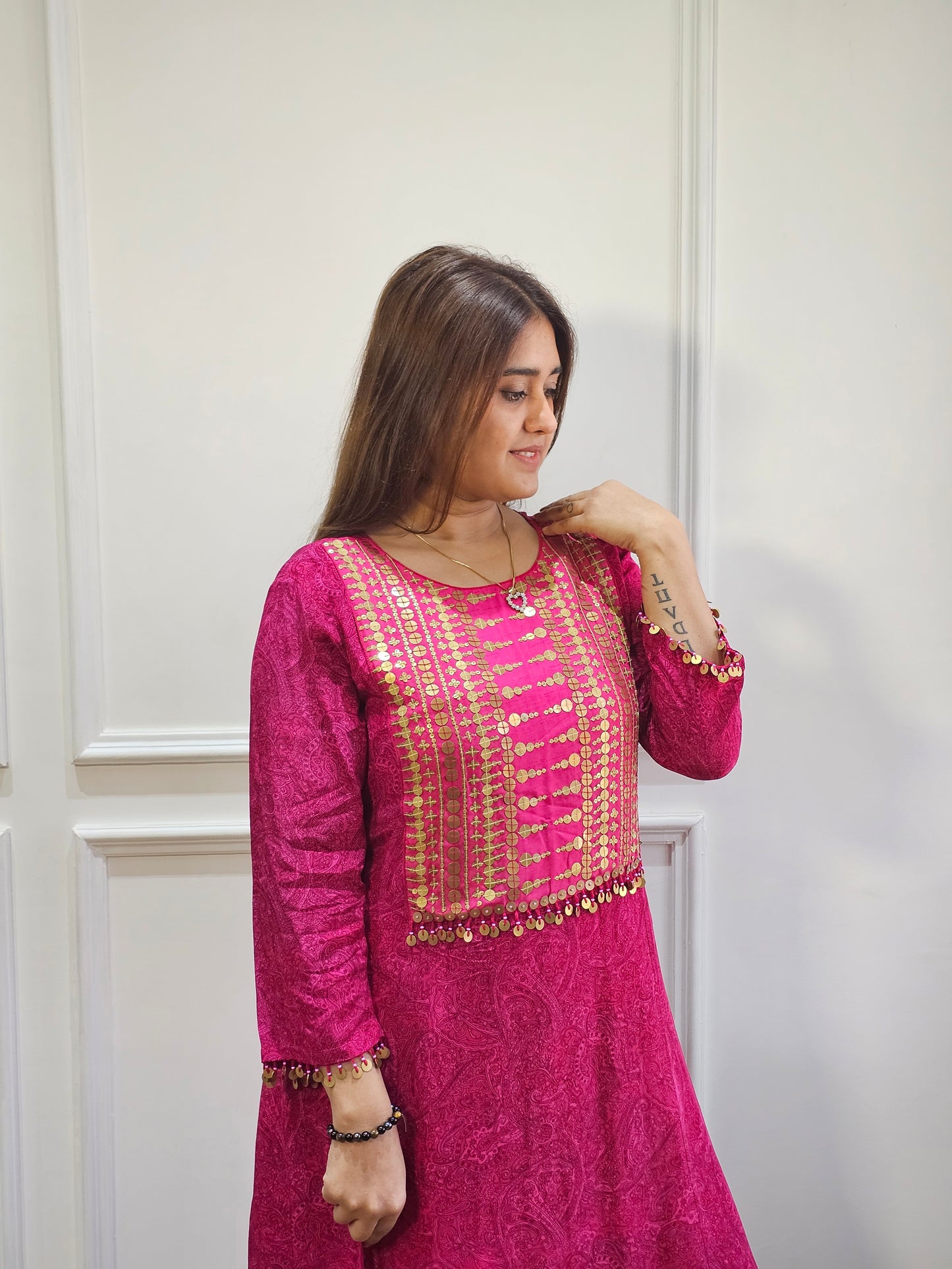 Jeenas Printed crepe antique kurta pant set