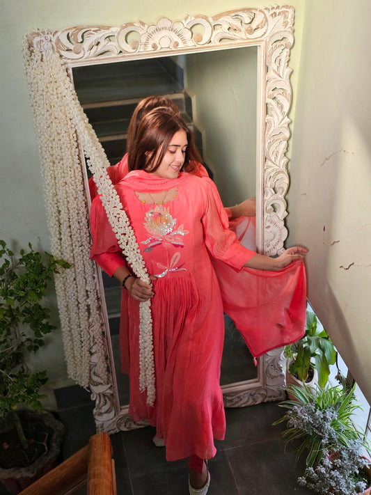 Jeenas coral peach mul chanderi suit set