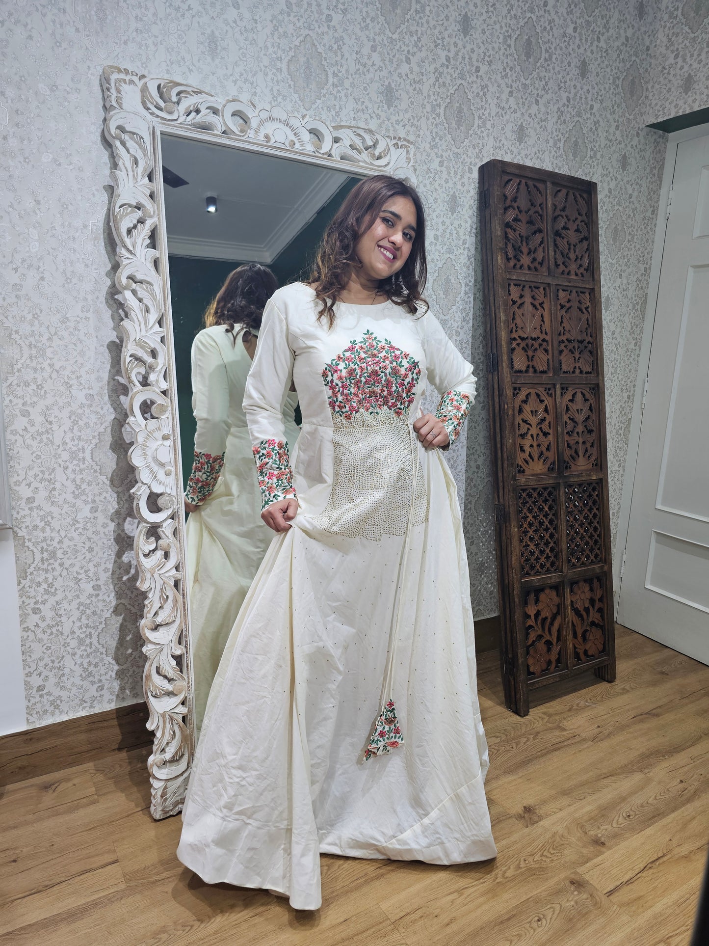 Jeenas embroidered white silk gown