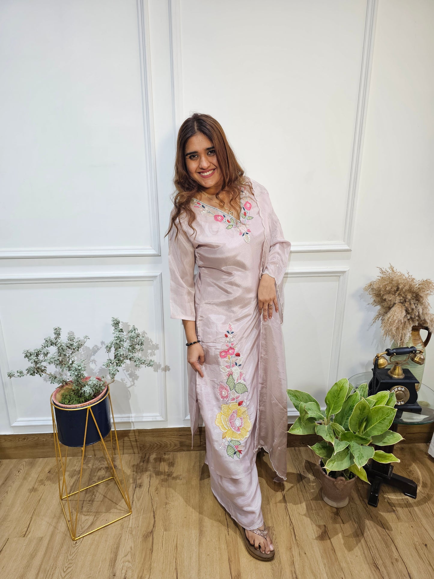 Jeenas tissue silk suit set